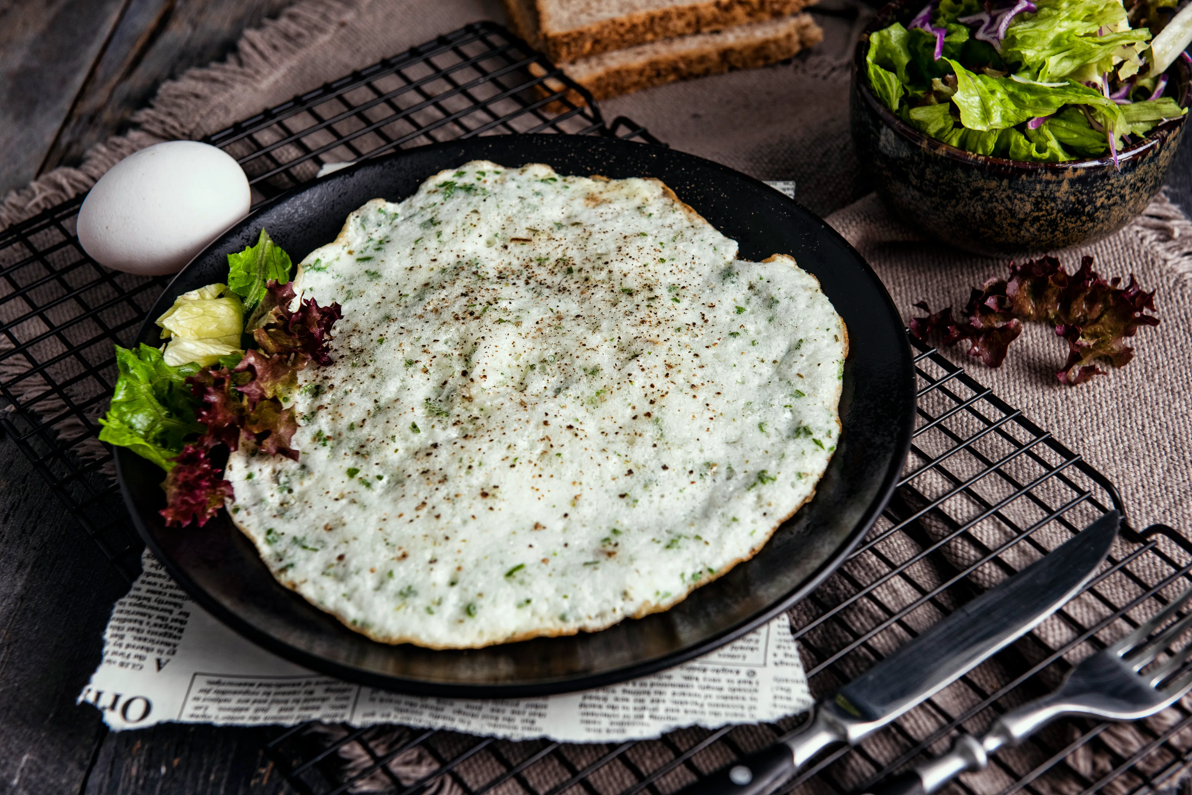 Egg White Omelet with Thyme — final dish